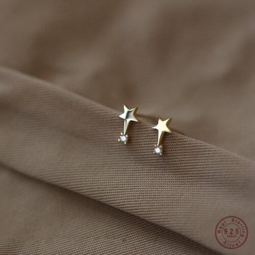 925 Sterling Silver Creative Design Star Crystal Stud Earrings Women Simple Cute Student Girlfriends Jewelry Accessories