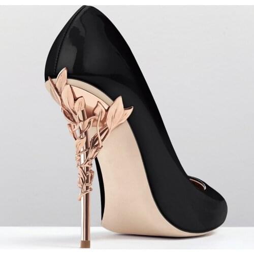 2018 Spring Summer Newest Metal Decoration Heels Dress Pumps Black Pink Nude Patent Leather Pointed Toe Party Shoes Sweet Pumps