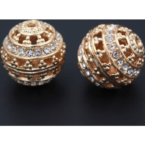 10pcs Round Ball Metal Spacer Beads Filigree Crystal Paved Bead Connectors DIY Findings for Chile Men Women Wedding Jewelry Set
