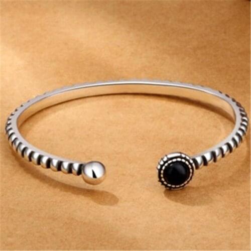 Miuoxion Retro Twisted Black Agate Bracelet Simple Personality Fashion Jewelry For Women Feature Namour Charm Gift All Seasons