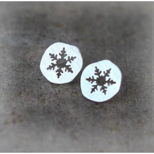 Daisies 10Pairs--New Fashion Round Cut Out Stud Earrings For Women Bijoux Snowflake Earring Statement Jewelry Fine Gift