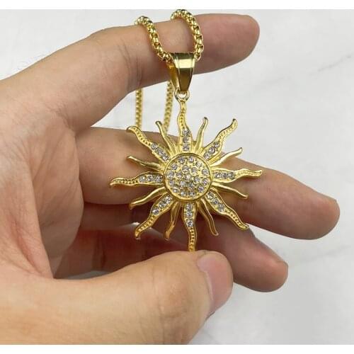 New Stainless Steel Sun Hollow Pendant with rhinestone For Men Women Metal Solar Pendant Necklace Gold Color Jewelry