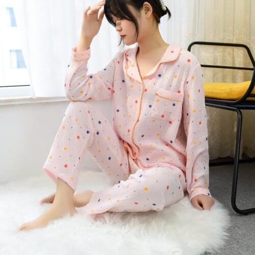 Spring / Autumn Cotton Gauze Pajamas Womens Long Sleeved Trouser Suits Comfort Two Piece Set Thin Print Sleepwear Home Clothes