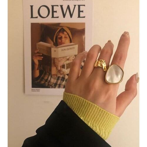 Vintage Exaggerate Geometric Seashell Statement Rings For Women Bohemia Classic Fashion Open Adjustable Forefinger Ring Jewelry