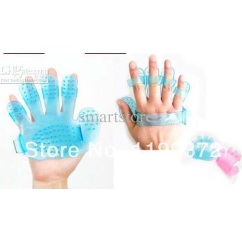 50pcs/lot 14CM Pet Sets Hands Bath Washing Brush Plastic Dog Massage Palm Hand Color Random
