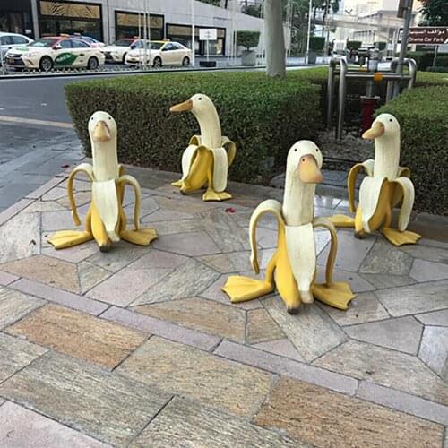 Funny Banana Duck Statue Cute Peeled Banana Duck Figurines Ornaments Garden Decorations Resin Desktop Ornaments