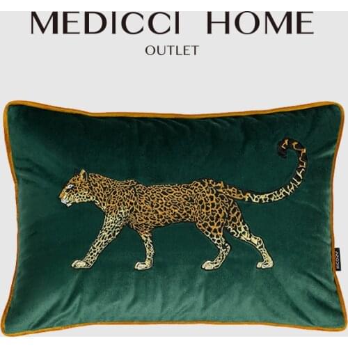 Medicci Home Cheetah Leopard Embroidered Cushion Cover Retro Green Velvet Lumbar Pillowcase Luxury Living Room Sofa Decorating