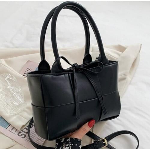 Woven Womens Solid Color Designer Shoulder Bag Small PU Leather Messenger Bag Womens 2021 Luxury Casual Simple Ladies Handbag