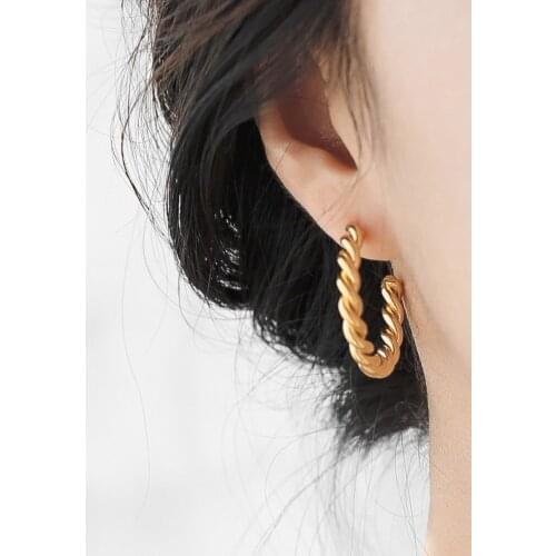 YUN RUO Vintage Twisted Lines Big Hoop Earrings 18 K Gold Plated Woman Titanium Stainless Steel Jewelry Never Fade Anti Allergy