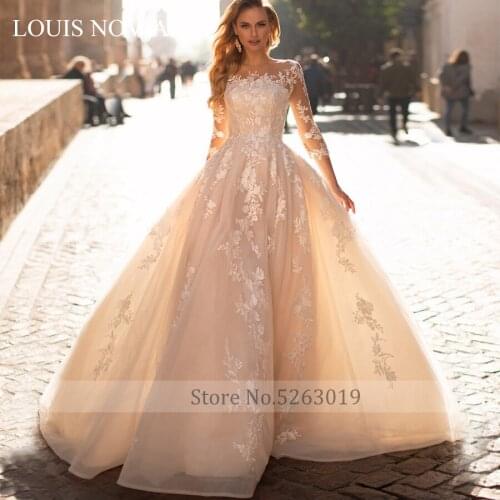 Louis Novias Exquisite Embroidery Three Quarter High Quality Graceful Empire Lace Up Ball Gown Court Train Vestido De Noiva