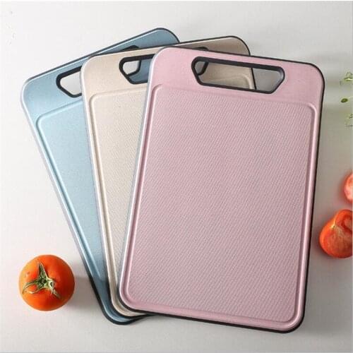 Essential Kitchen Accessories 1PCS Wheat Straw Vegetable Cutting Board Hanging Holes To Prevent Overflow