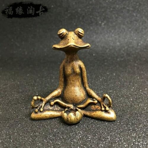 Collectable Chinese Brass Carved Lovely Frog Lotus Flower Tea Pet Incense Insert Exquisite Small Statues Home Office Desk Decora
