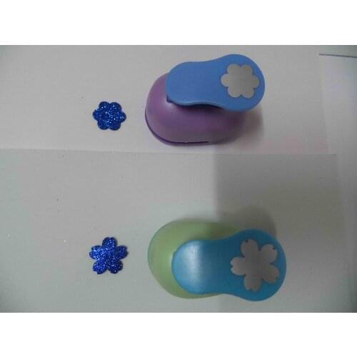 2pcs(2.5cm) flower and sakura shape craft punch set Punch Craft Scrapbooking school Paper Puncher eva hole punch free shipping