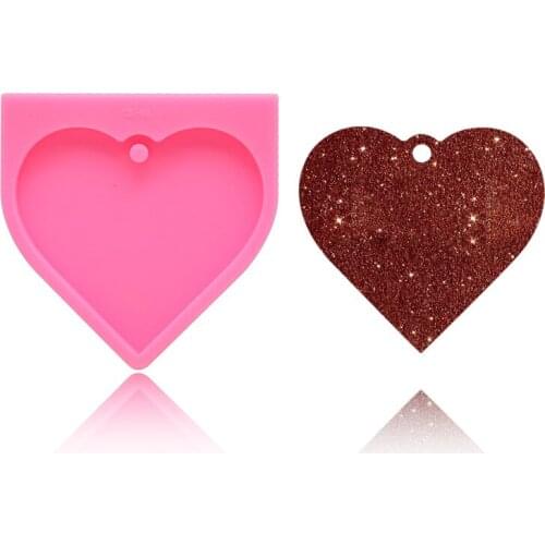 Food Grade Silicone Heart Shaped Mold Used for Making Handicraft Pendant Keychain Mould DIY Fondant Cake Chocolate Making
