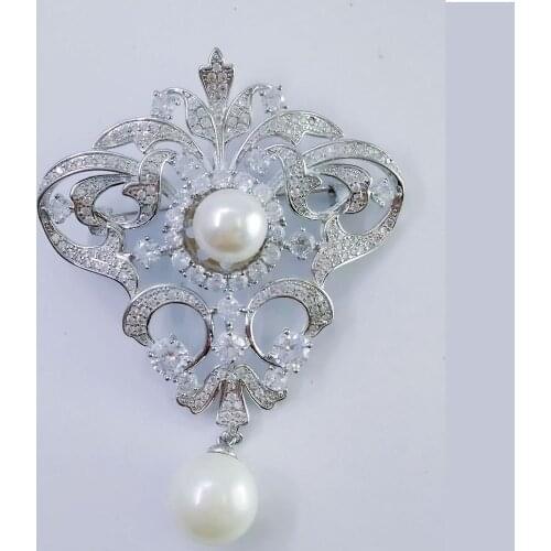 MADALENA SARARA Cubic Zircon Women Brooch Pin Vintage Flowers Style Pearl Elegant For Women Suit Jewelry Two Colors Combined