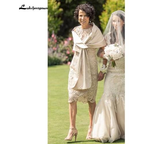 Vintage Mother of the Bride Dress With Shawl Lace O Neck Sleeveless Tea Length Women Party Dresses madre della sposa abiti 2021