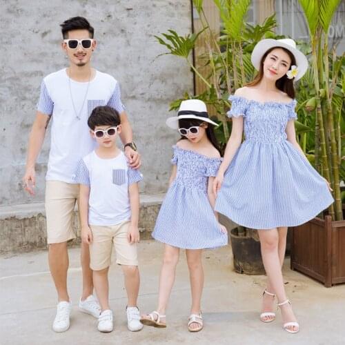 2019 Summer mother daughter dress off-the-shoulder beach Dress boys Tshirt mom son matching clothes family look dad son outfits