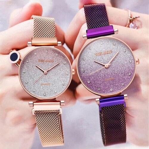 Stainless steel magnetic buckle magnet starry rainbow gradient ladies watch diamond student quartz casual all-match watch