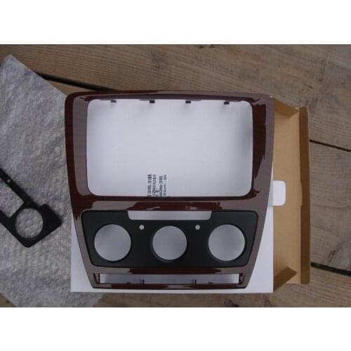 Car Fascias Stereo Radio Panel Audio Frame Dash Kit Wooden Color For Skoda Octavia 2008 2009 2010 2011 2012 2013