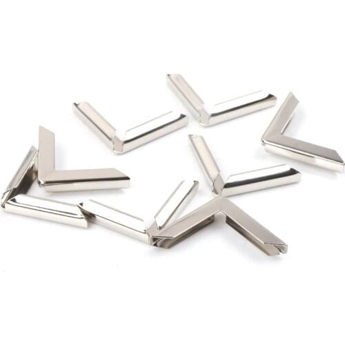 Metal Corners For Books Scrapbooking Photo Albums Menus Corner Protectors Metal Crafts DIY Ornament 23x23x3mm 20pcs MZ346