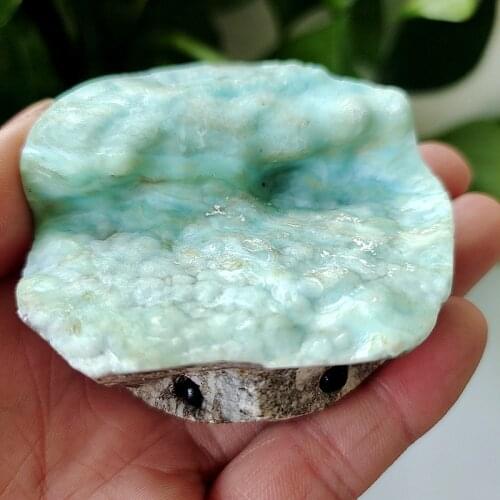 Natural crystals hemimorphite carve stones hedgehog decoration gem collection of scientific research and teaching