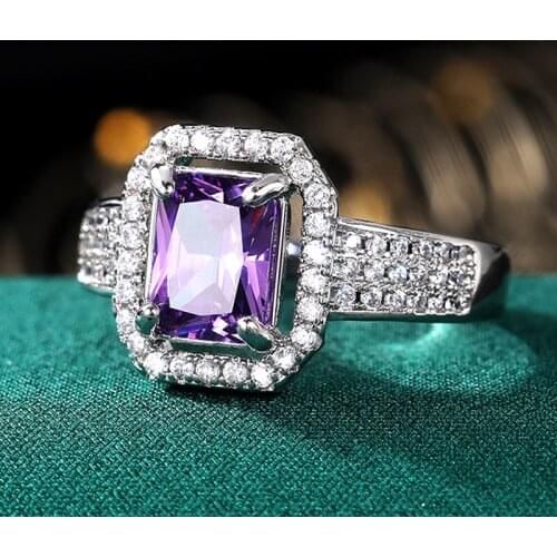 Huitan Charming Purple CZ Women Finger-rings Vintage Party Elegant Accessories Luxury Birthday Gift for Mon Silver Color Jewelry
