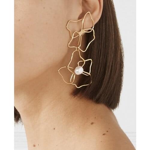 U-Magical Exaggerated Flower Metallic Dangle Earrings for Women Asymmetry Gold Simulated Pearl Earrings Jewelry Pendientes