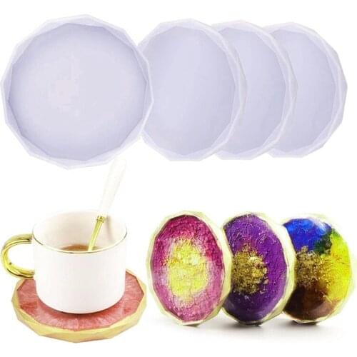 Silicone Heart-shaped Round Coaster Silicone Epoxy Resin Molds Glossy Silicone Mold for Agate Resin Coasters Cup Mats