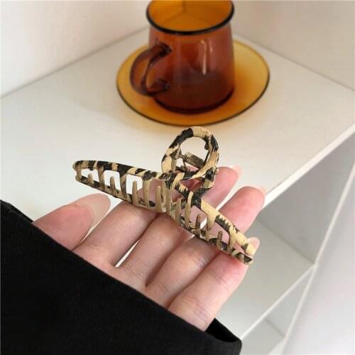 South Korea Leopard Grain, Scratching Clip Alloy Hollow Out Hair Clip Cool Riding Back Chuck Hair Hairpin Headdress Women