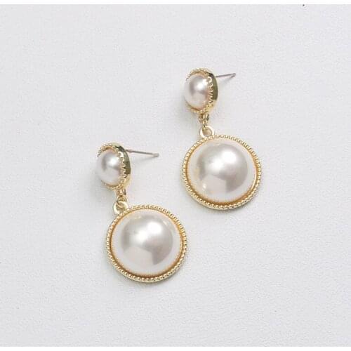 2020 Handmade Statement Pearl Earrings Gold Round Simulated Pearl Dangle Earring for Women Girls Fashion Jewelry Ear Decor