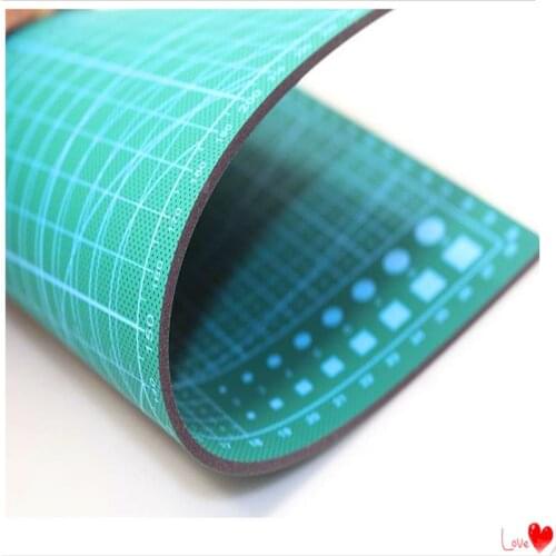 China latest products wholesale price A4 cutting mat with doulbe side use as home DIY tool 30x22cm model cutboard cutting pad