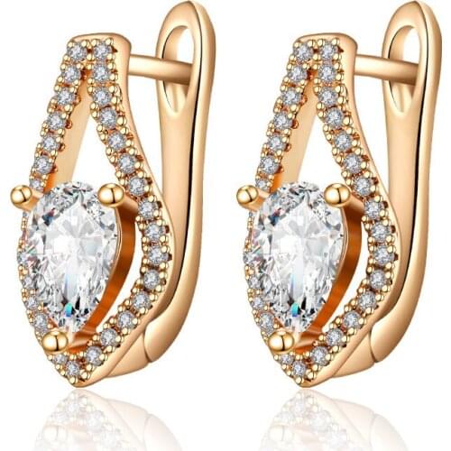 New Fashion Geometric Heart Stud Earrings with AAA Cubic Zirconia CZ Beads Gold Earrings for Women Wedding Party Jewelry