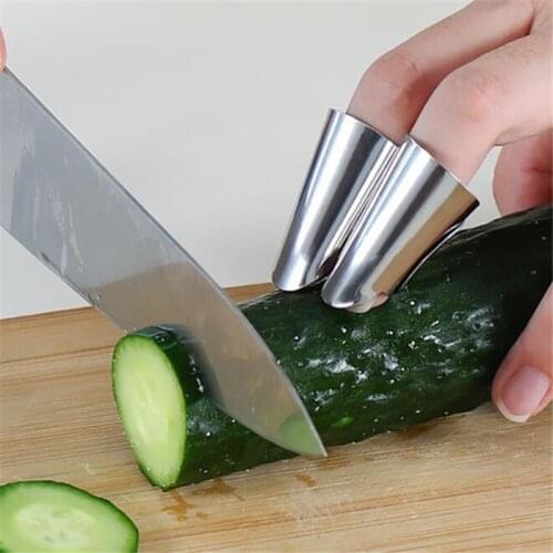 2Pcs/Set Finger Care Vegetable Tool Peeling Soybeans Artifact Iron Nail Sleeve Nut Peeling Protective Cover Kitchen Gadgets