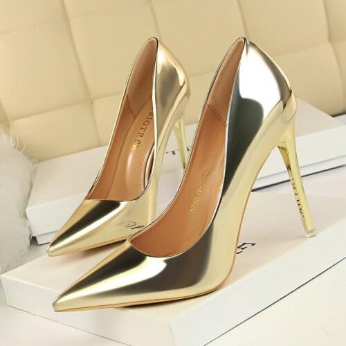 2021 new fashion European and American fashion sexy metal heel high heel shallow mouth pointed nightclub slim high heel shoes