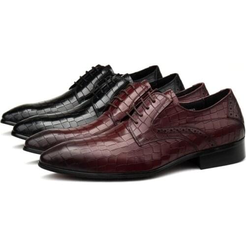 Large Size EUR45 Black / Wine Red Serpentine Business Shoes Genuine Leather Mens Prom Dress Shoes