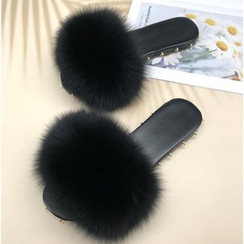 Women Rhinestone Slippers Rivet Slippers 2021 Fashion Women Plush Fox Fur Summer Sandals Home Women Summer Luxury Fur Slides
