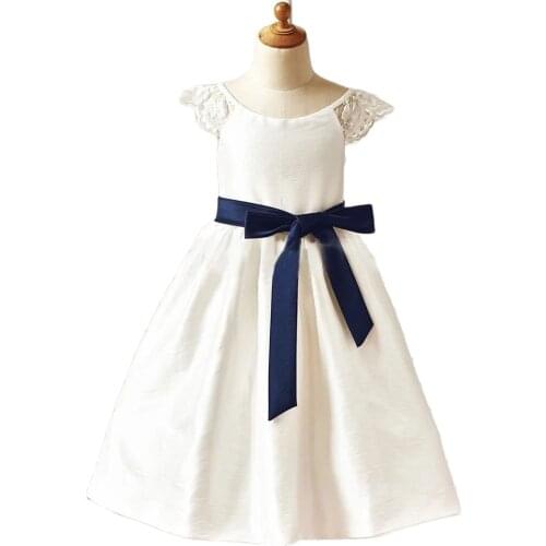 Ivory Taffeta A line Flower Girl Dresses 2021 Kids Lace Cap Sleeves First Communion Blue Belt Baby Girl Birthday Prom Party Gown