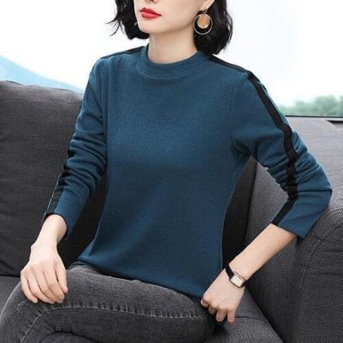 2021 New Winter Velvet T Shirt Woman Long Sleeve Shirt Korean Style Oversized Woman T-shirt Loose Plus Size Women Shirts