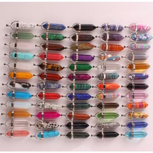 24 pcs/lot Assorted Natural Stone Carnelian Quartz Point Pendant Mixed Pillar Bullet Charms Chakra Pendulum 32*8mm