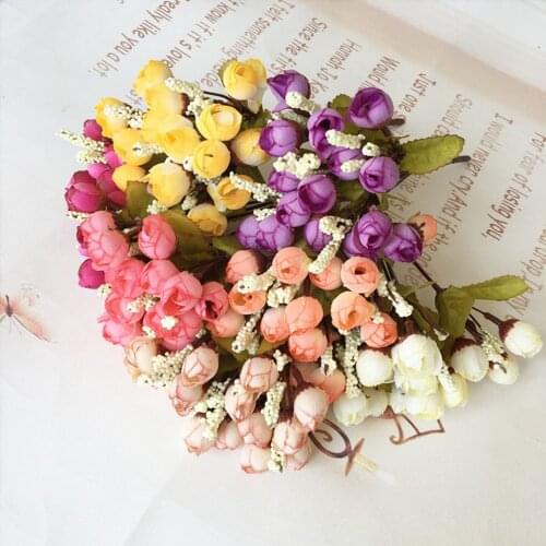 15 Heads Artificial Flower Bouquet Home Office Wedding Party Lifelike Hotel Fake Rose Buds Decorative Bouquet