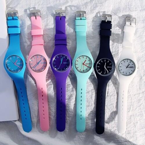 NEW Women Silicone Belt Quartz Watch Simple Dial Clock Quartz Wrist Watches Female Male Casual Wristwatch Clock