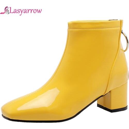 Lasyarrow winter women wedding shoes cute yellow pink red white Patent leather Martin boots high heels woman ankle boots J1110