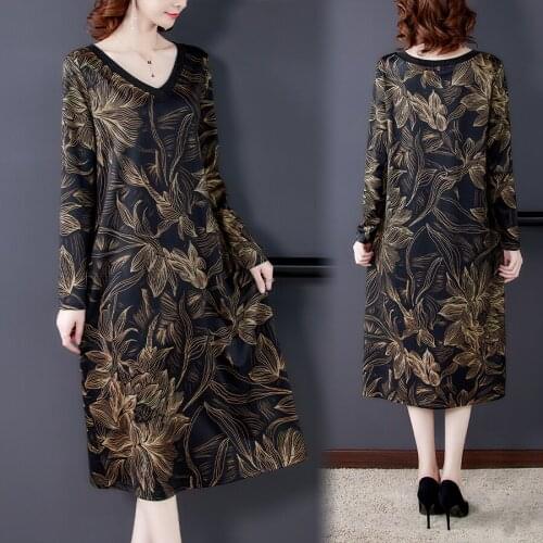 2021 Autumn Casual V-Neck Knitted Midi Dress Spring Vintage Floral Loose Beach Dress Women Elegant Bodycon Party Runway Vestidos