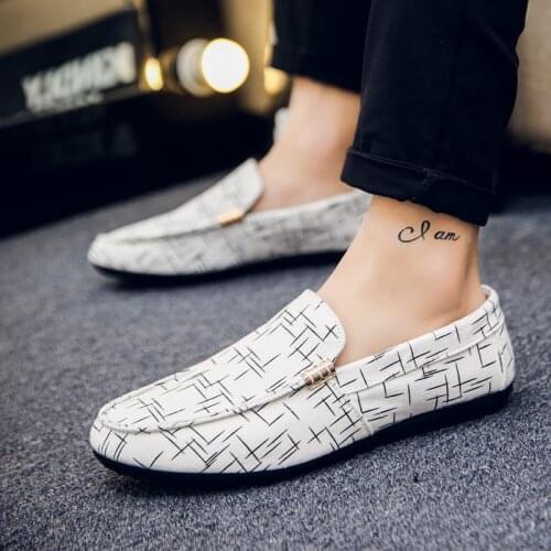 Men Loafers Men Shoes Casual Shoes 2021 Spring Summer Light Canvas Youth Shoes Men Breathable Fashion Flat Footwear