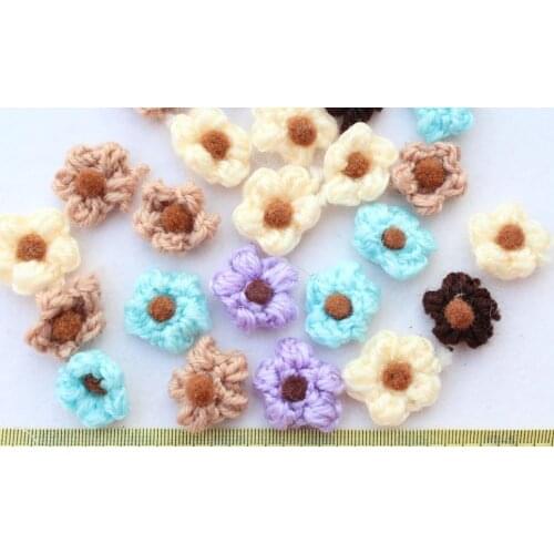 150pcs Crochet handmade wool Yarn Flowers Applique mixed colors 20-30mm
