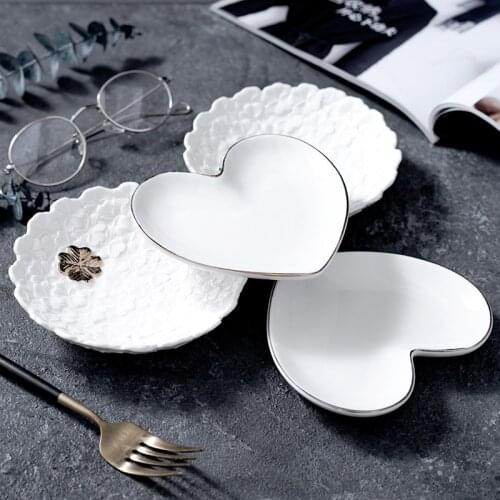 Cake Dessert Plate Ceramic Jewelry Plate European Ceramic Crafts Heart-shaped