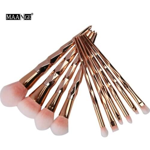 Tjiris Makeup Brushes