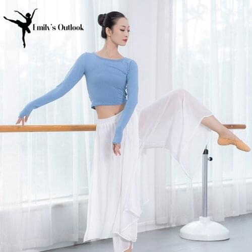 Womens Round Neck Sweaters Pullover Lightweight Long Sleeve Sweater With Thumb Hole Soft Warm Tops Ballet Dance Wear Autumn