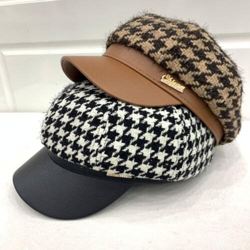 Japanese Designers Thousand Bird Sea Cap. Light Luxury French Beret. Womens Autumn And Winter Net Red Star Anise Warm Hat