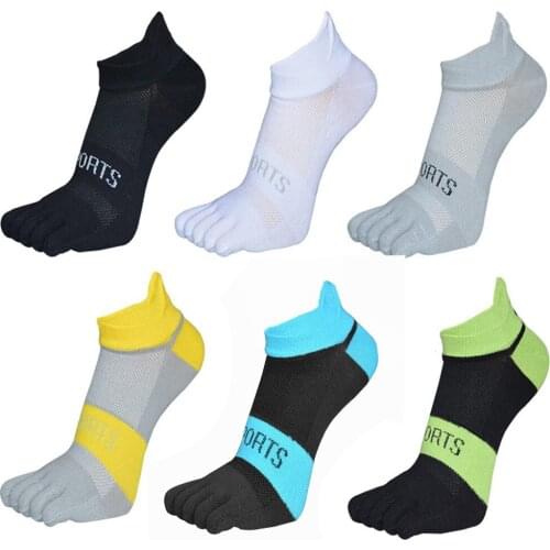 New Anti-sweat Unisex Sport Socks Women Men Short Tube Socks Outdoor Running Basketball Soccer Sports Socks Dropshipping